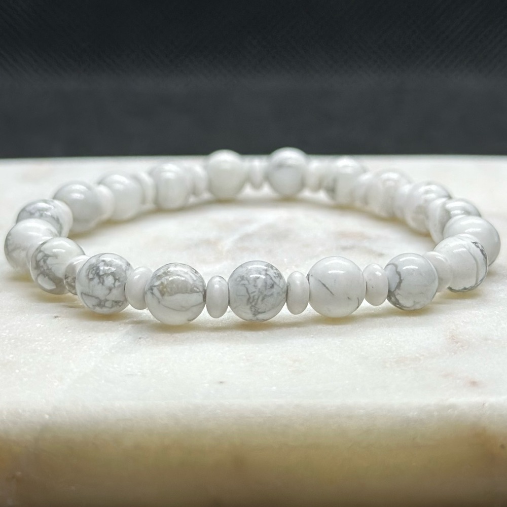 White Howlite Crystal Bracelet